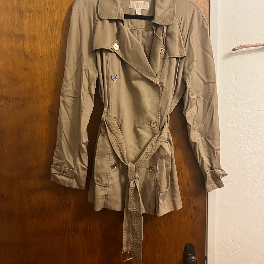 Michael Kors Short Tan Trench Coat Sz. L